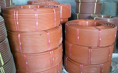 提升工程安全:聚乙烯(RPE)阻燃大通穿线管在现代建筑中的应用 提升工程安全:聚乙烯(RPE)阻燃大通穿线管在现代建筑中的应用